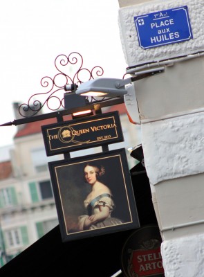 The Queen Victoria : Restaurant Pub sur le Vieux de Port de Marseille