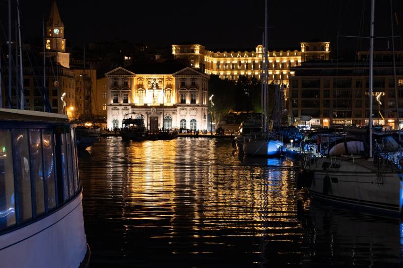 Meilleur Restaurant de Groupe au Vieux-Port de Marseille anniversaire