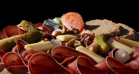 Notre zone d'activité pour ce service Pub restaurant gastronomique près des navettes Frioul & château d'if